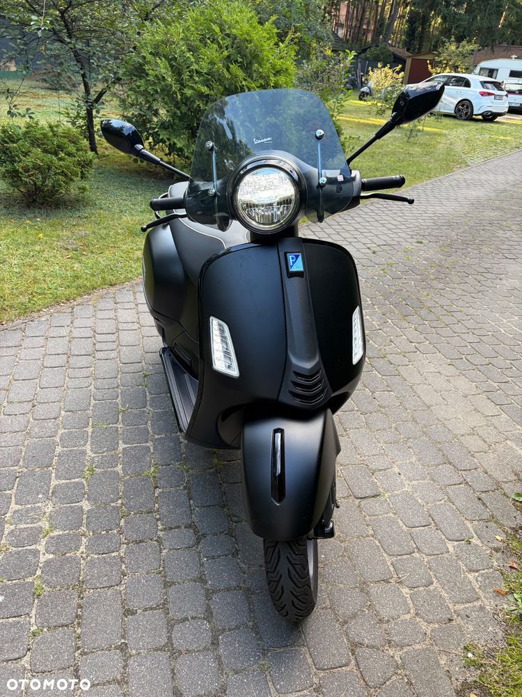 Vespa GTS - 15
