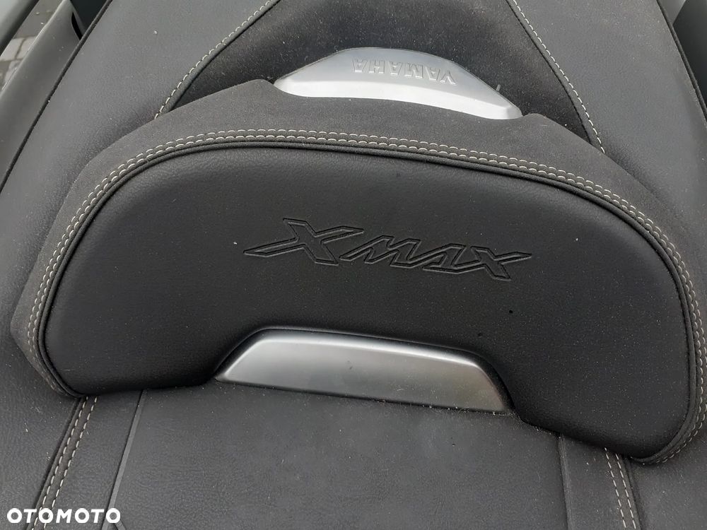 Yamaha X-max - 10