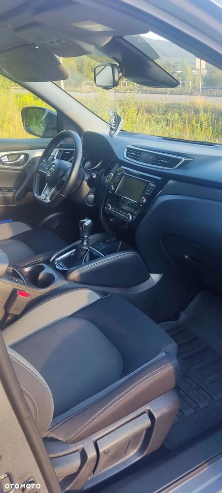 Nissan Qashqai 1.3 DIG-T N-Connecta - 16