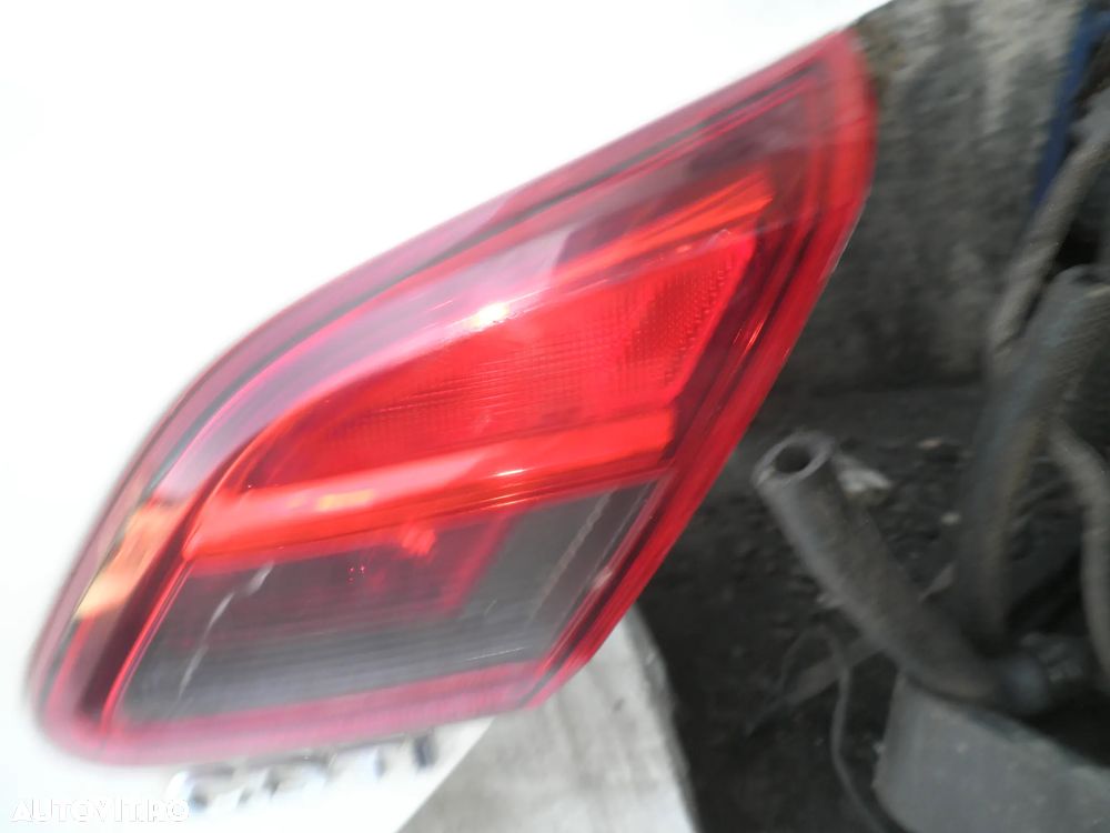 Stop stanga/ dreapta haion Opel Corsa E Coupe / 2 usi - 2