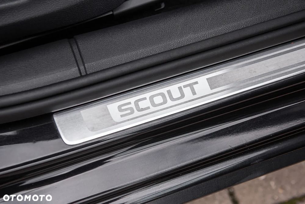 Skoda Octavia Scout 2.0 TDI 4x4 DSG - 35