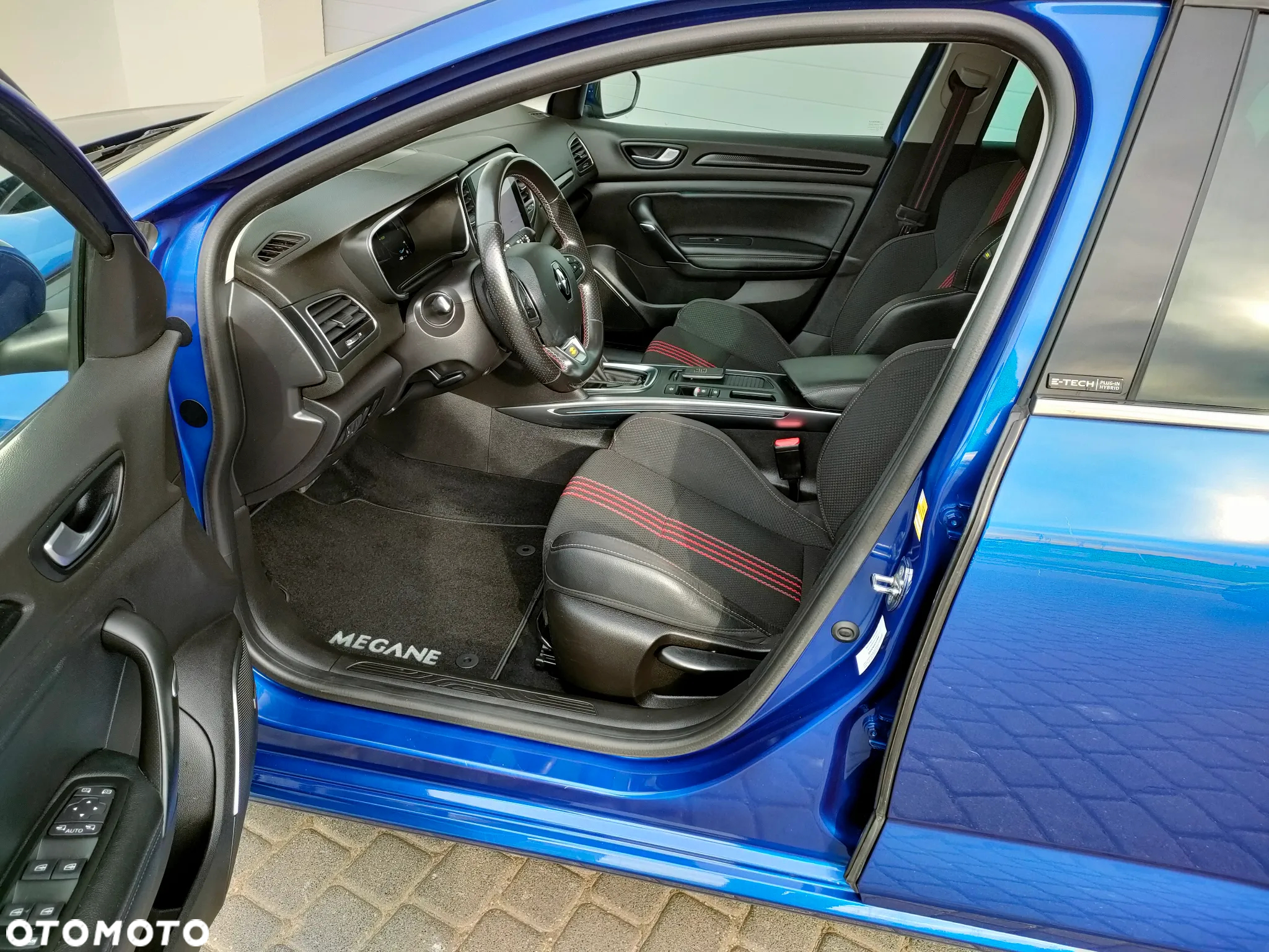 Renault Megane Grandtour E-TECH Plug-in 160 R.S LINE - 13