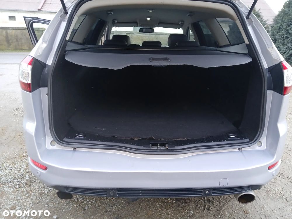 Ford Mondeo 2.2 TDCi Titanium - 19