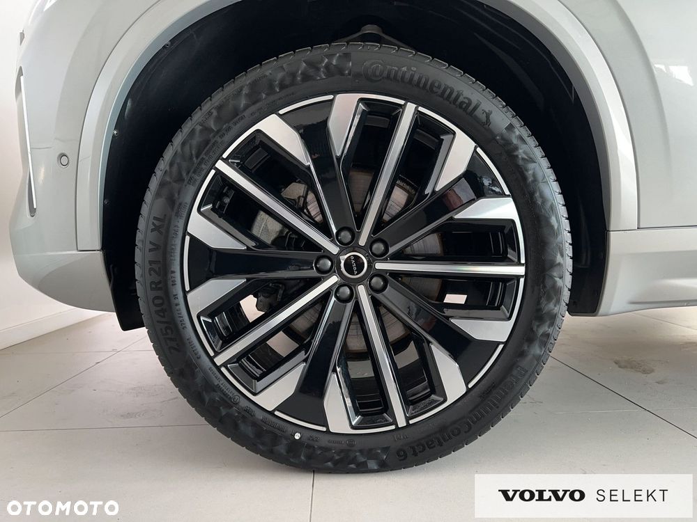 Volvo XC 90 - 31