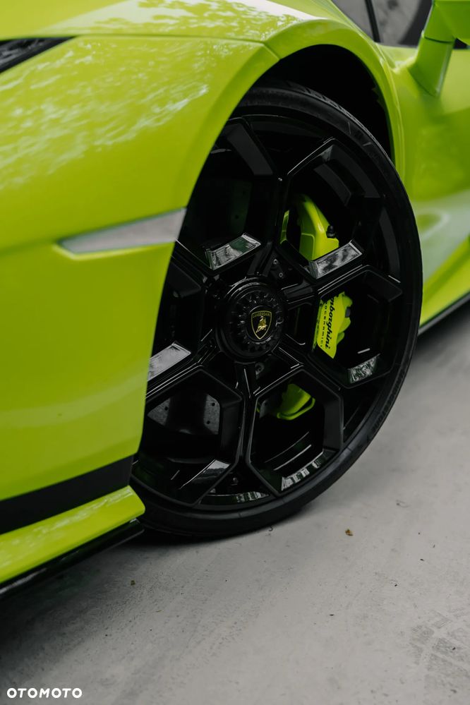 Lamborghini Huracan - 13