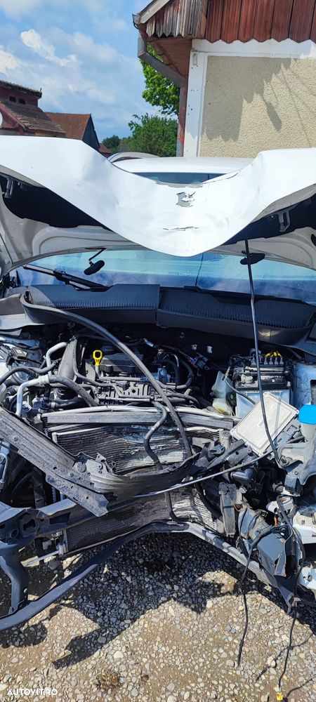 Volkswagen T-Cross 1.0 TSI OPF DSG Move - 5