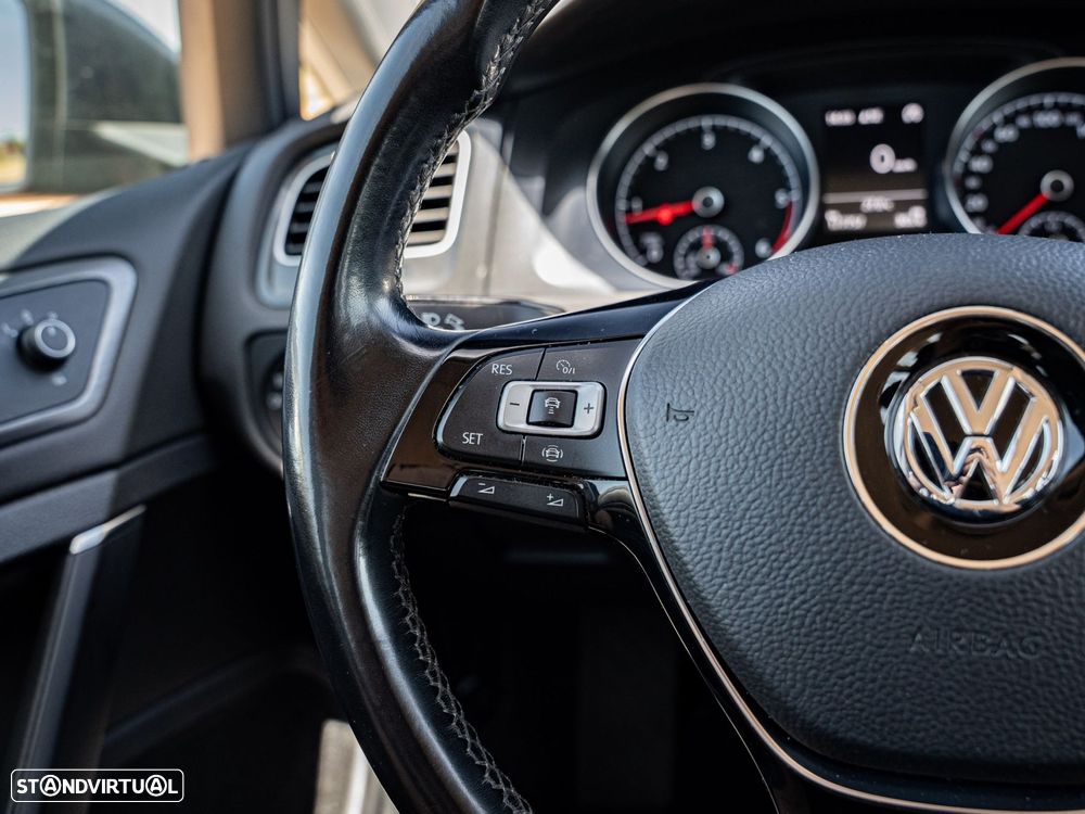 VW Golf Variant - 36