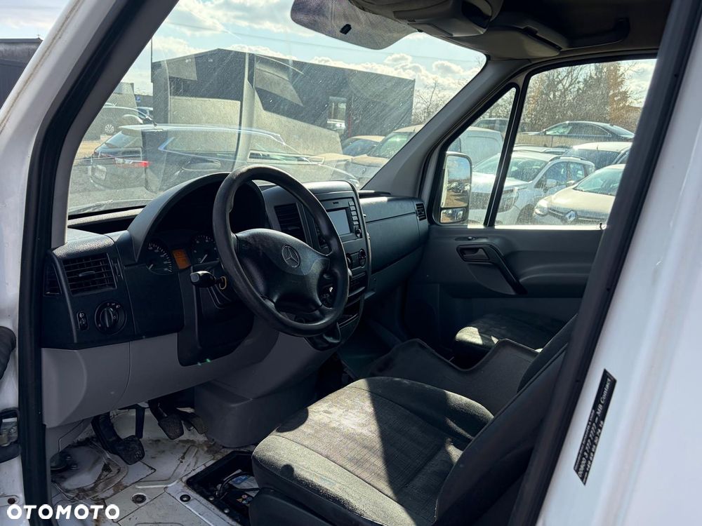 Mercedes-Benz Sprinter 906.253 - 14