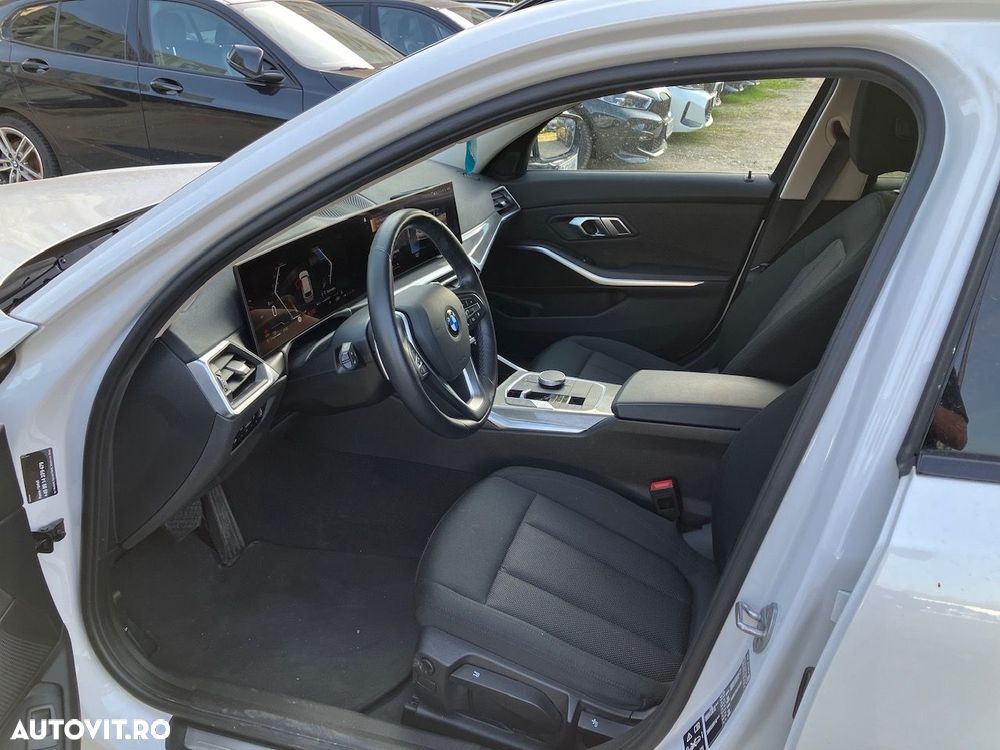 BMW Seria 3 320d AT MHEV - 2