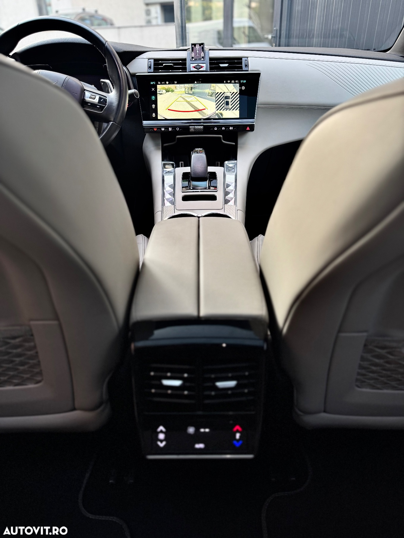 DS Automobiles DS 7 Crossback DS7 1.6 PHeV AWD 360 EAT8 OPERA - 11