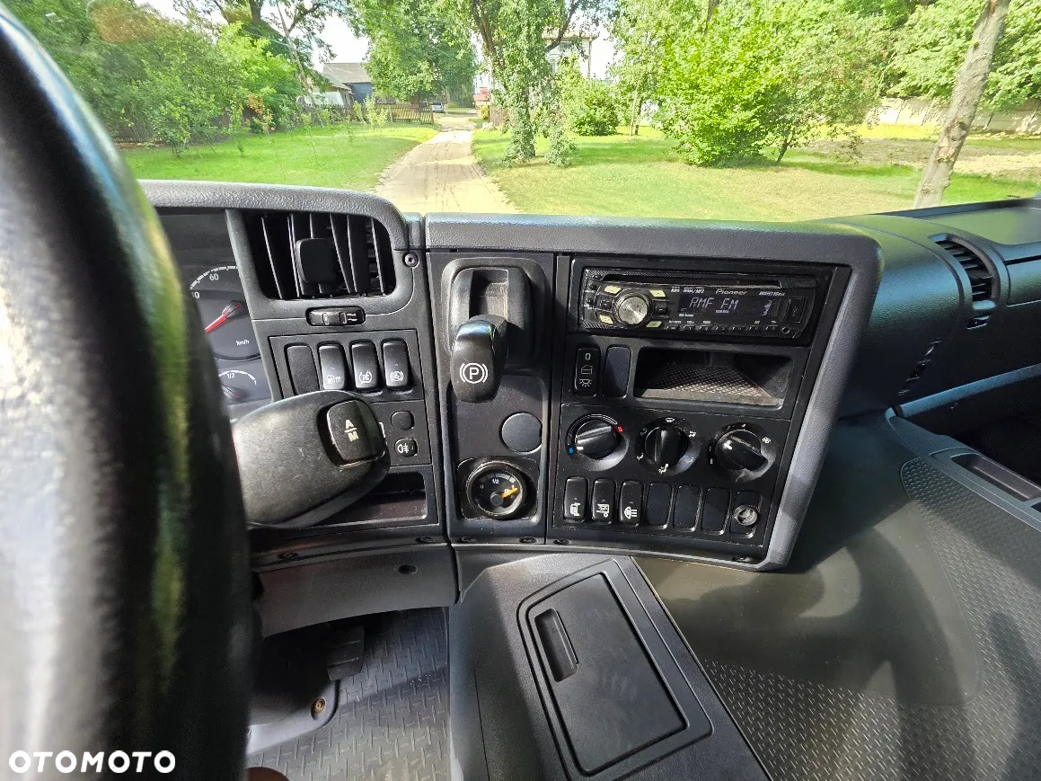 Scania CHŁODNIA SUPRA 955 MT WINDA 2 t - 18