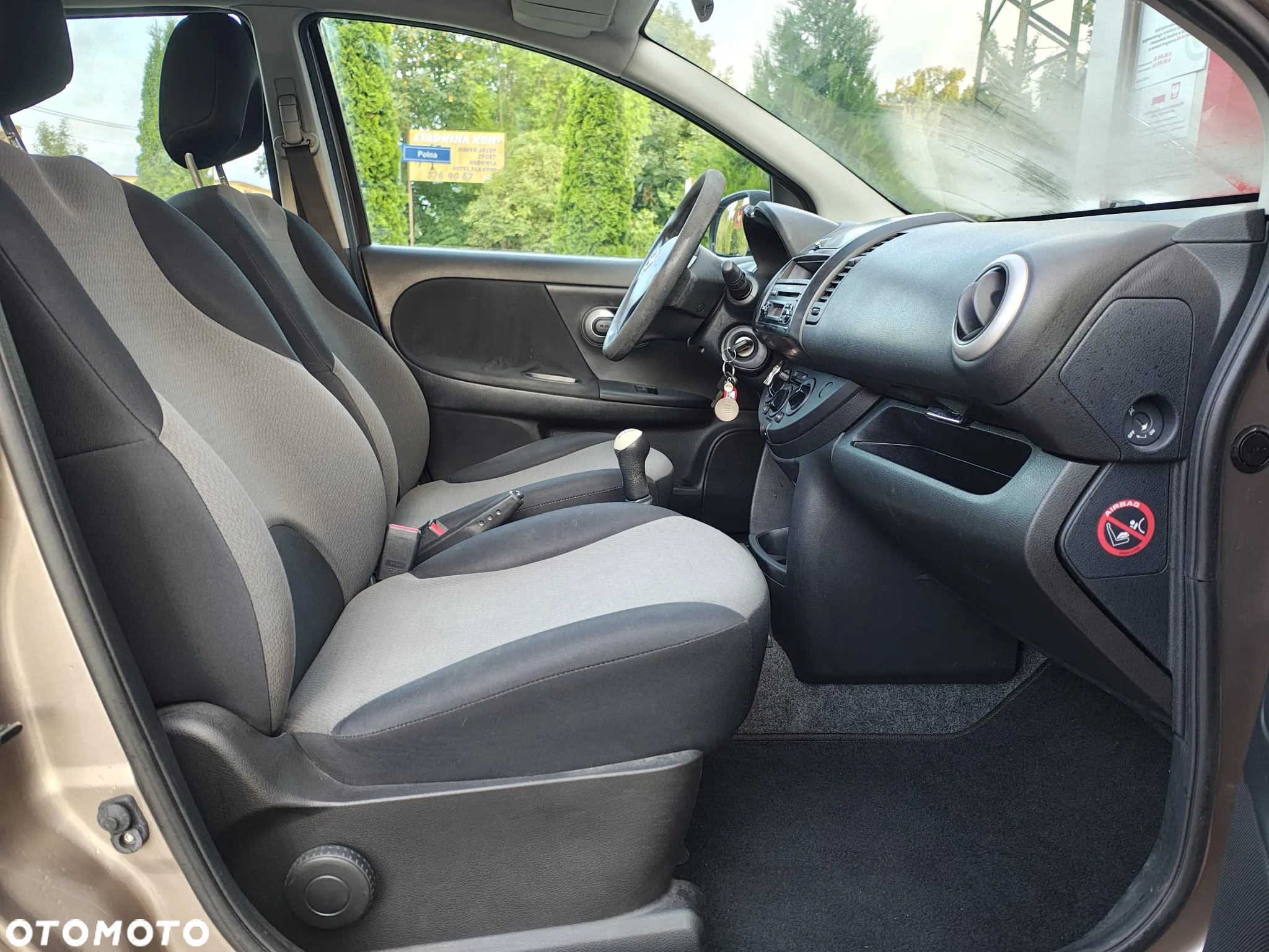 Nissan Note - 12