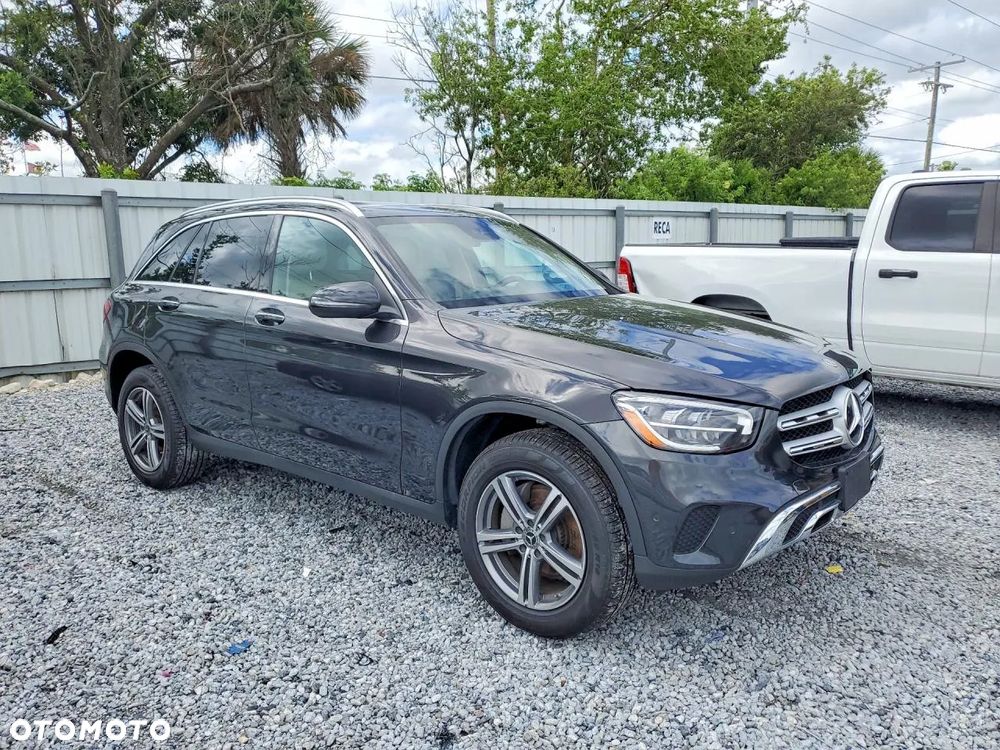 Mercedes-Benz GLC 300 4Matic 9G-TRONIC - 2