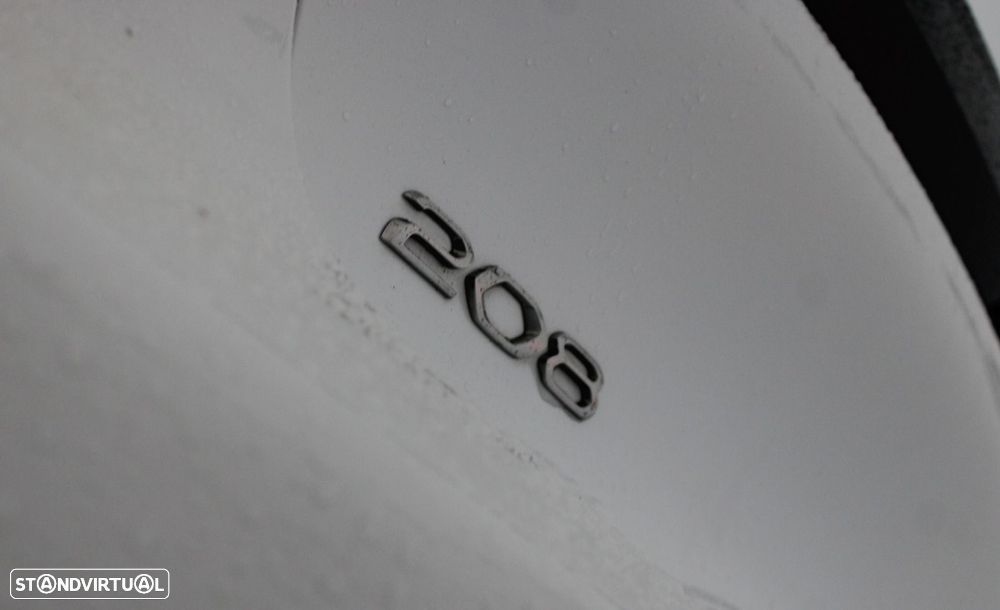 Peugeot 208 1.5 BlueHDi Active Pack — fotografia 30