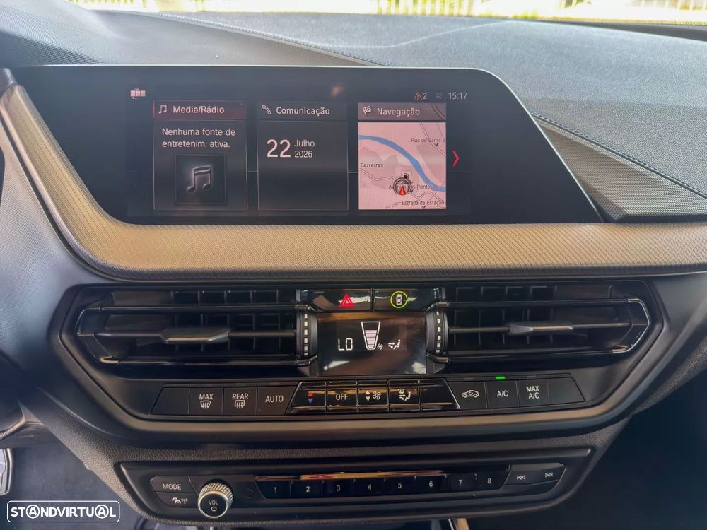 BMW 116 d Pack M - 17