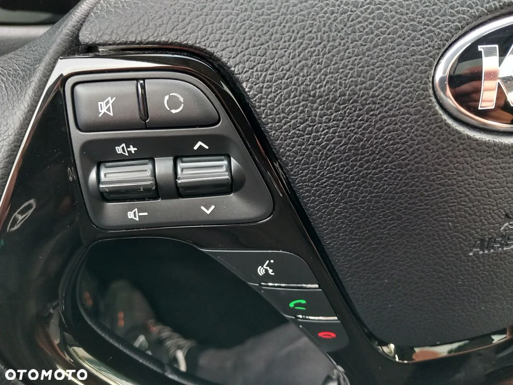 Kia Ceed Cee'd 1.6 CRDi L - 23