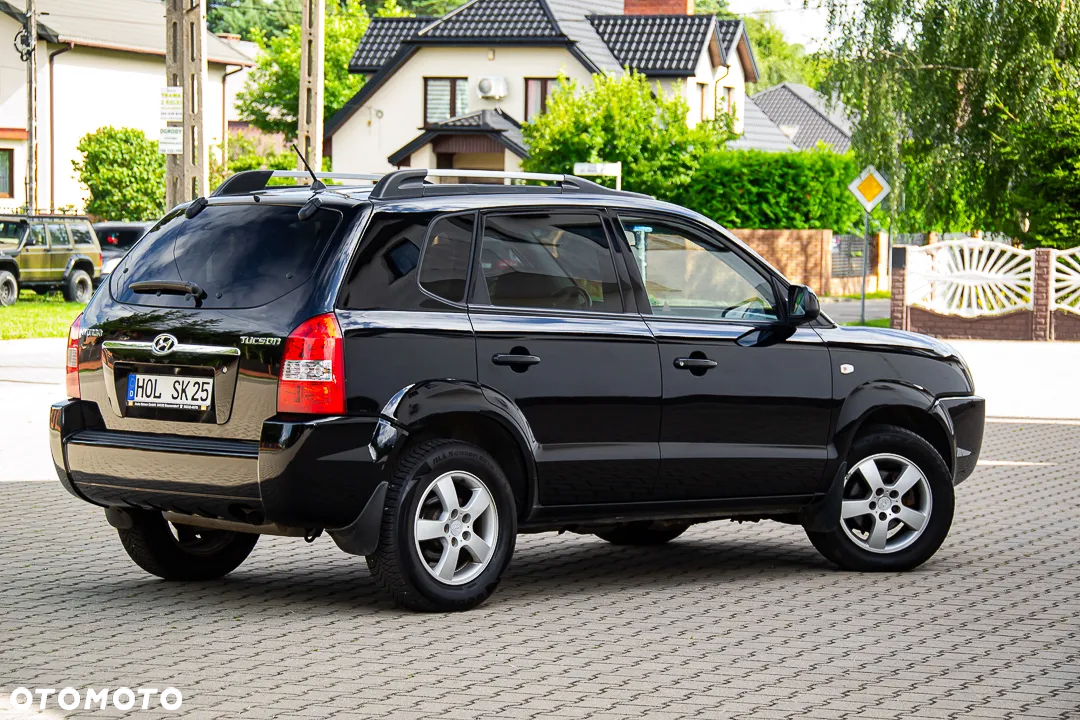 Hyundai Tucson 2.0 Elegance / Premium - 18