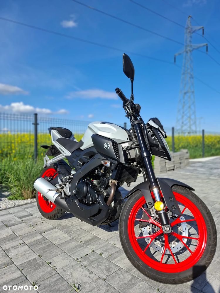 Yamaha MT - 5