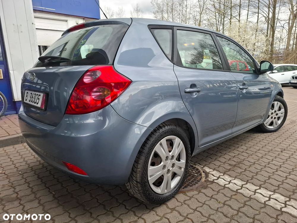 Kia Ceed Cee'd 1.4 Comfort - 13