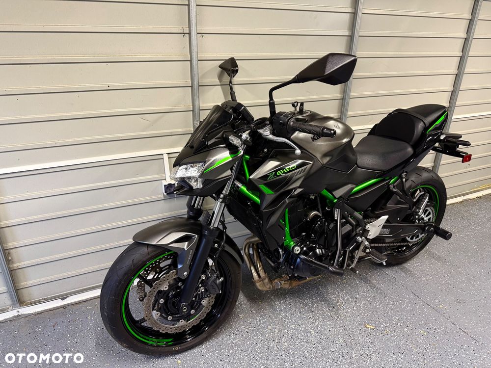 Kawasaki Z - 11