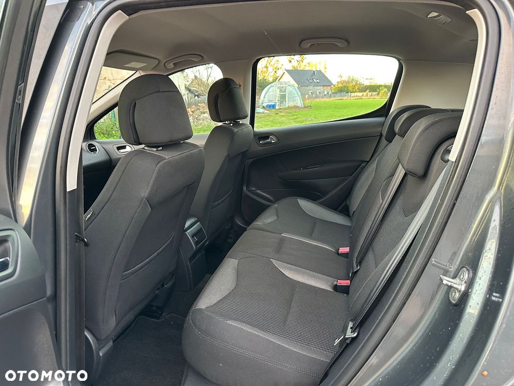 Peugeot 308 1.6 Premium - 7