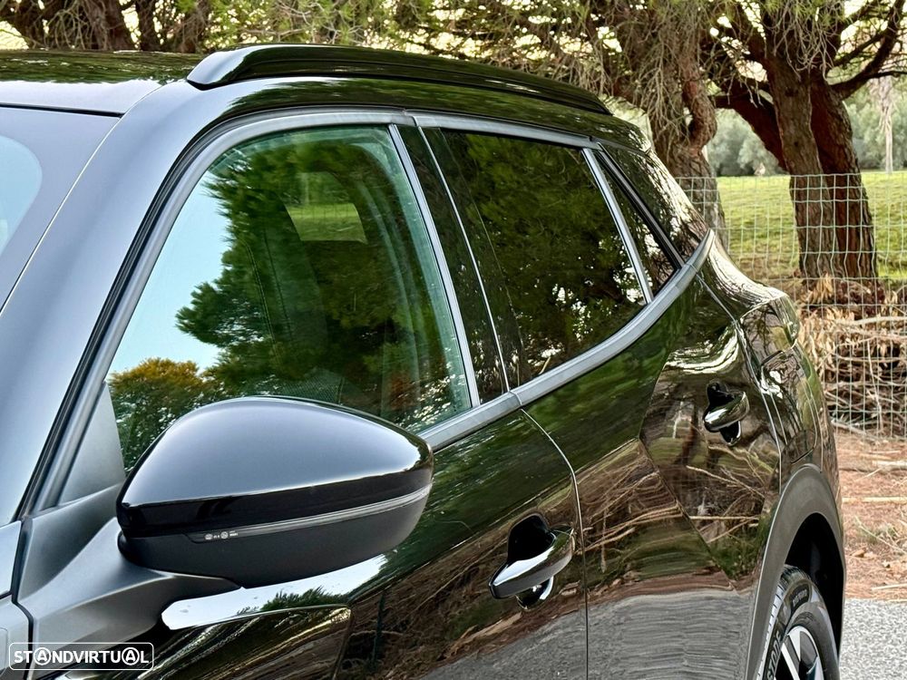 Peugeot 2008 1.2 Hybrid Allure e-DCS6 - 21