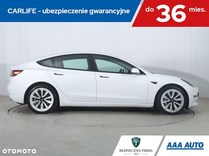 Tesla Model 3 - 7