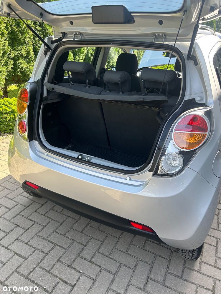 Chevrolet Spark - 10