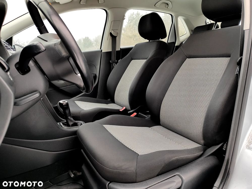 Volkswagen Polo 1.4 16V Trendline - 10