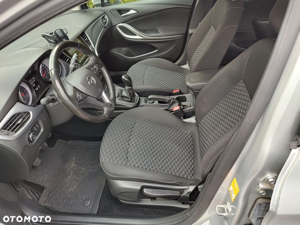 Opel Astra - 19
