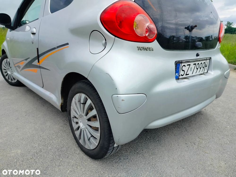 Toyota Aygo Standard - 10