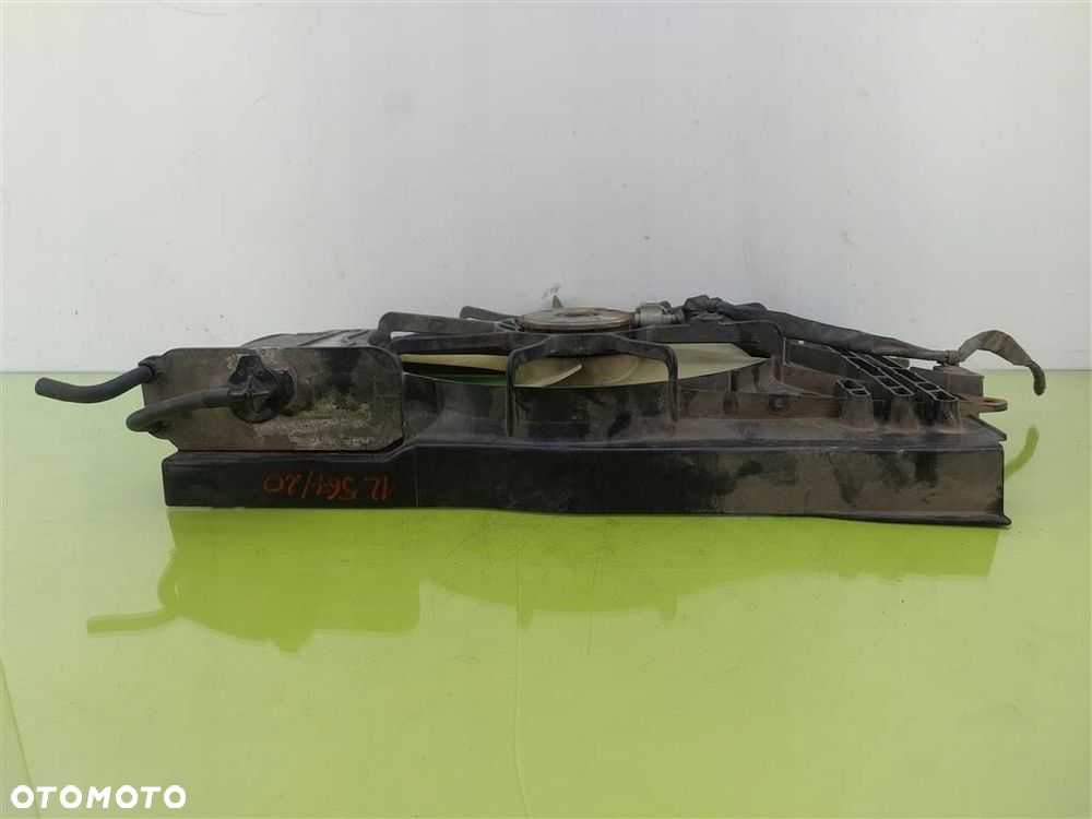 Wentylator chłodnicy wody Toyota Corolla Verso I 2001-2004 1,6 VVTI - 5