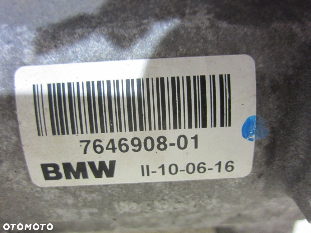 BMW X1 F48 B46 F39 F45 F46 PÓŁOŚ PRZÓD PRAWA PRZEDNIA 8611938 31605A2E052 - 8