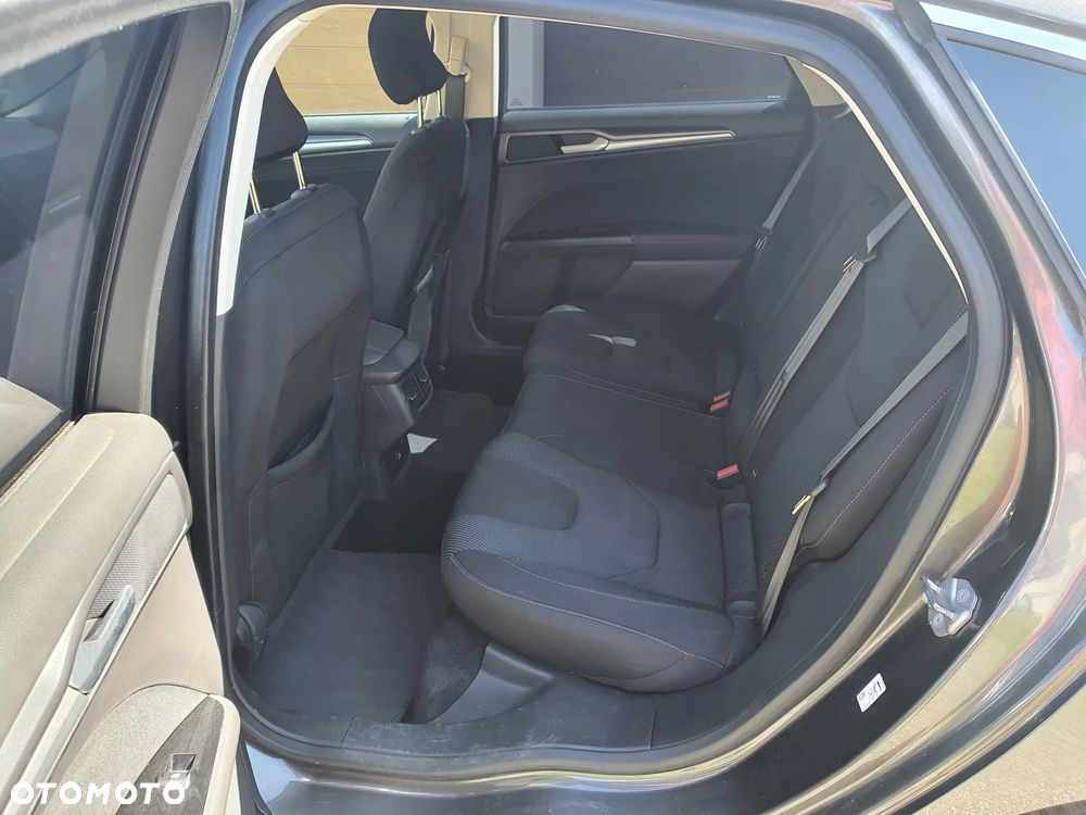 Ford Mondeo 2.0 TDCi Titanium - 8