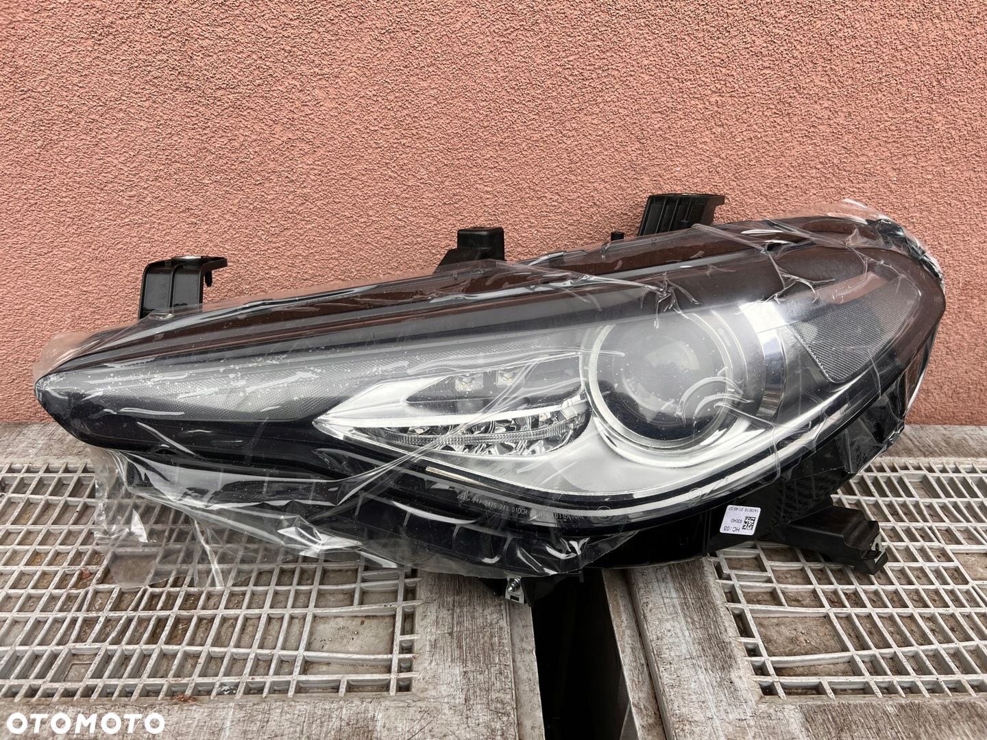 Lampa przednia ALFA ROMEO GIULIA XENON NIESKRĘTNY LEWA EUROPA ORYGINALNA AL - 1