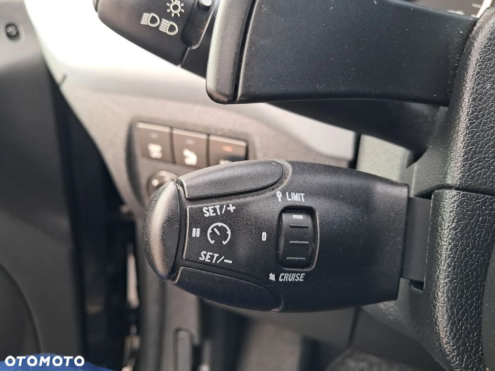 Citroën Berlingo Multispace e-HDi 90 FAP EGS6 Start Stop Selection - 20