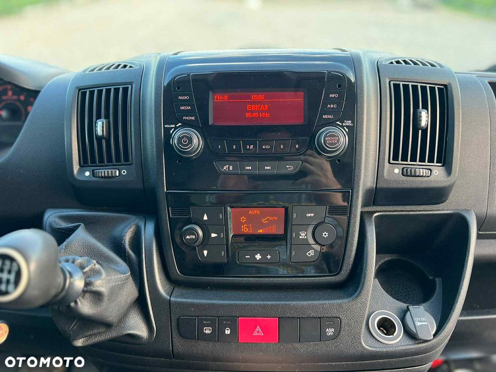 Peugeot Boxer - 17