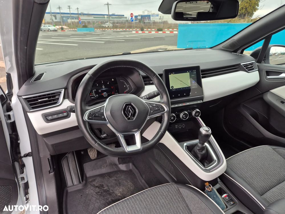 Renault Clio V Blue dCi 100 Generation - 4