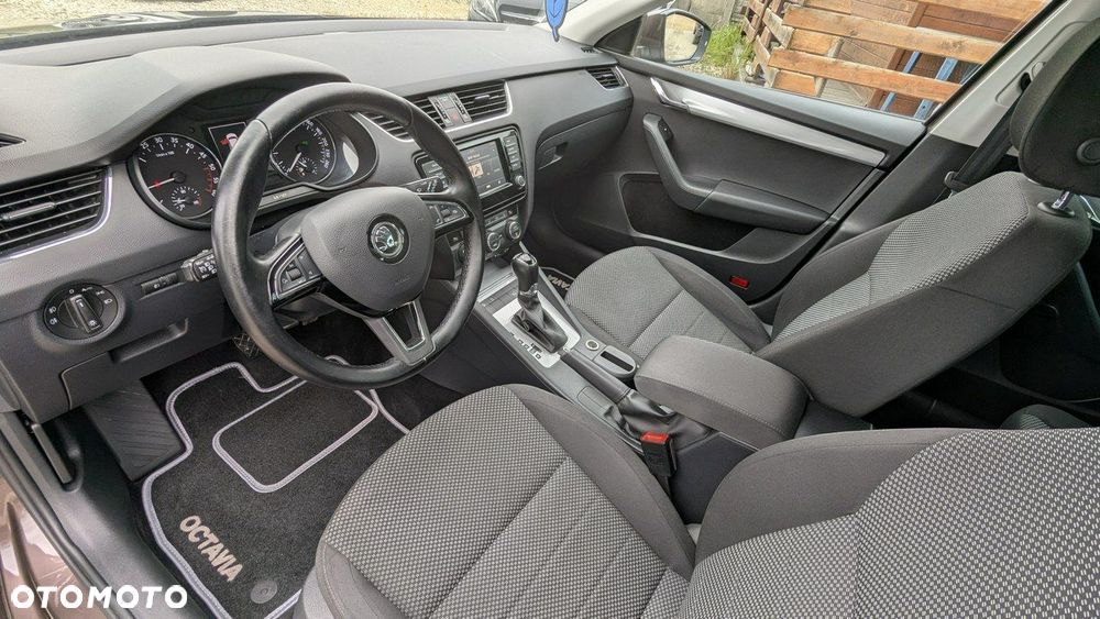 Skoda Octavia - 14