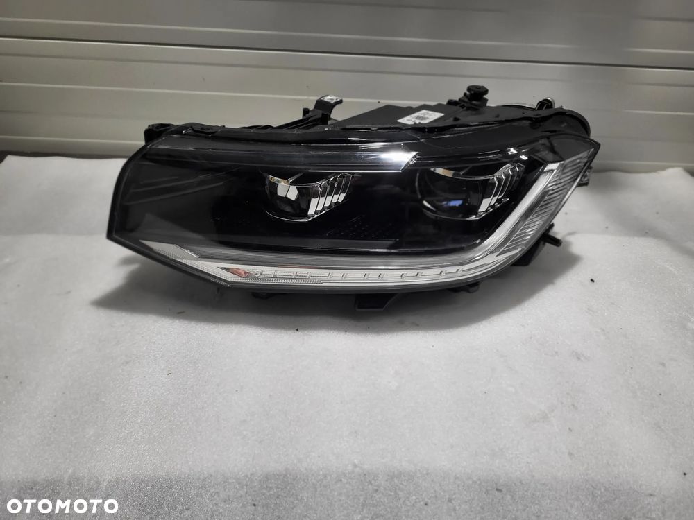 Volkswagen T-Cross FULL LED PRZÓD STRONA LEWA 2GM941035B - 2