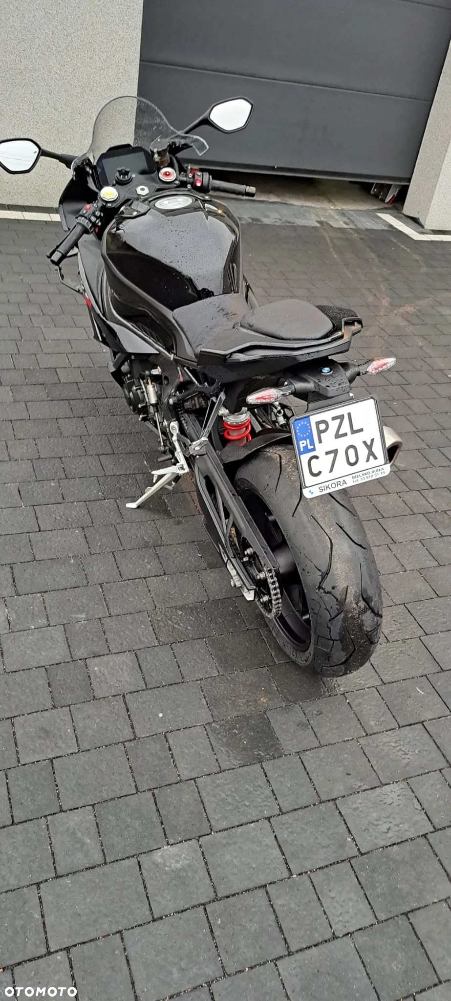 BMW S - 5