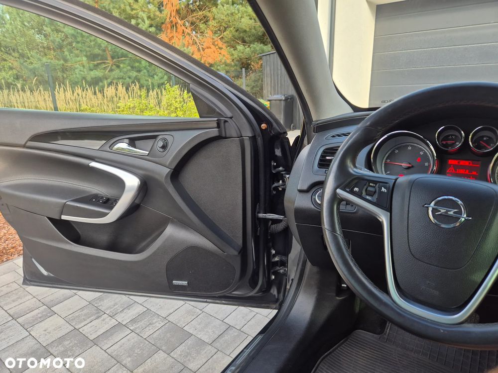 Opel Insignia 2.0 CDTI Cosmo - 25