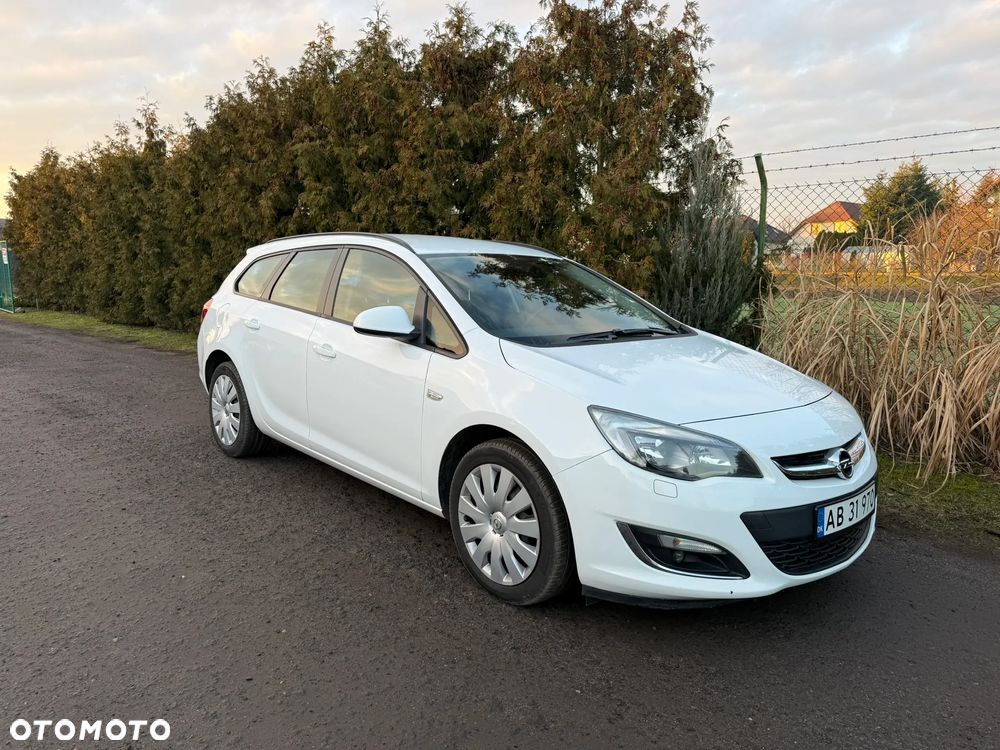 Opel Astra 1.6 Enjoy - 1
