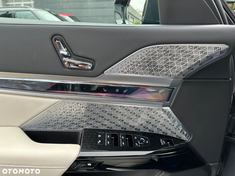 BMW Seria 7 740d xDrive mHEV M Sport sport - 12