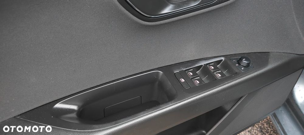 Seat Leon 1.2 TSI Ecomotive DSG Style - 24