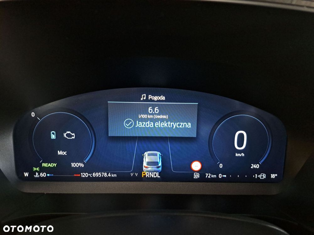 Ford Kuga - 36