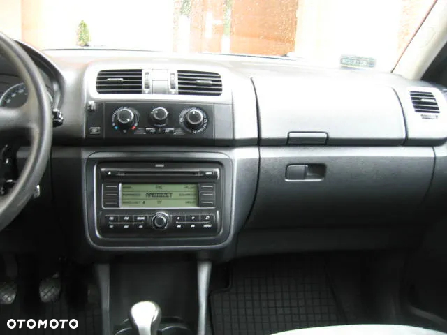 Skoda Fabia 1.4 16V Comfort - 17
