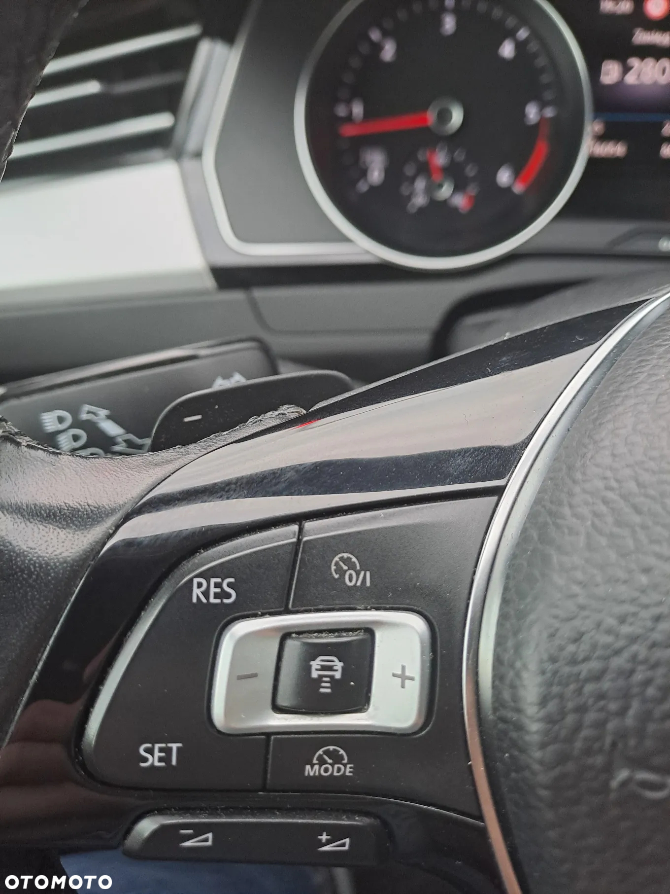 Volkswagen Passat 2.0 TDI BMT Highline DSG - 19