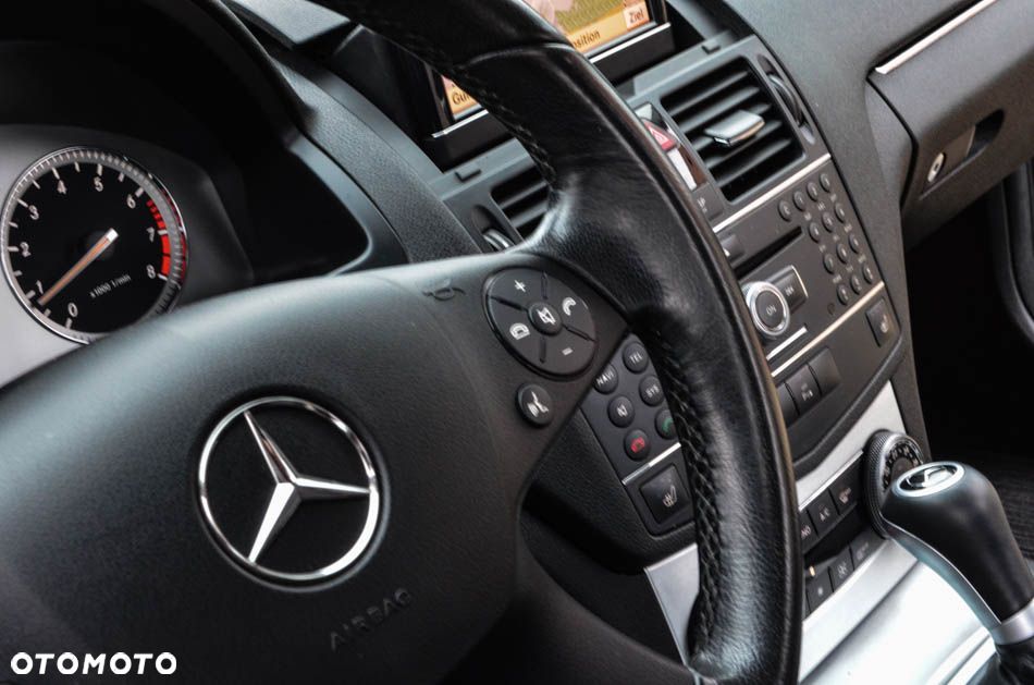 Mercedes-Benz Klasa C - 28
