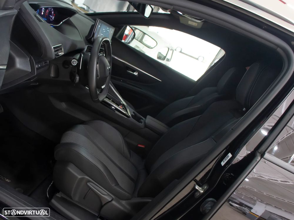 Peugeot 3008 1.2 PureTech Allure EAT8 - 16